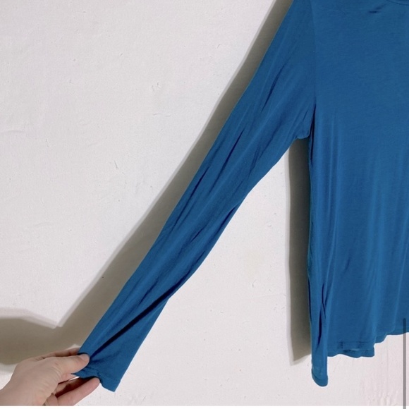 Mountain Equipment Co Op Teal Long Sleeve Crew Neck Lind Sleeve Layer Shirt S - Picture 10 of 13